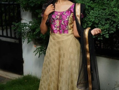 KADHAMBARI ANARKALI DRESS