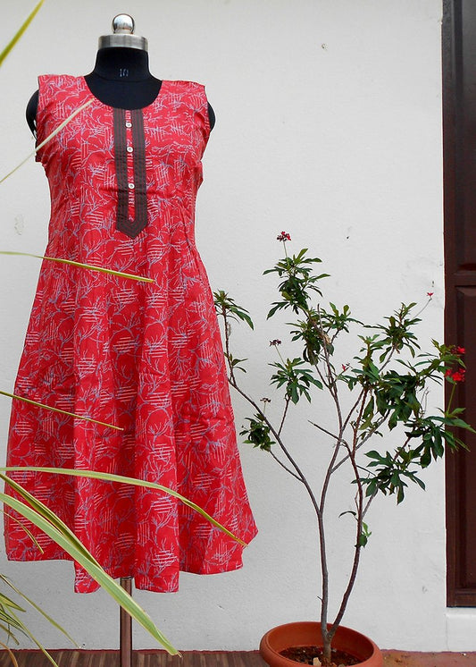 Aastha plush rose panelled kurti - STUDIO PEHEL