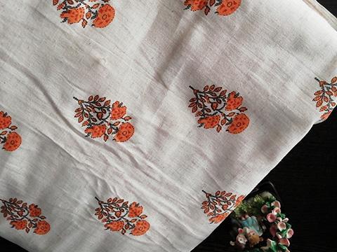 Cotton running fabrics or materials sourced from all over the country for online sale at cheap prices which are suitable for making salwars,kurtis,shirts,skirts & many more.
