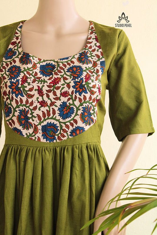 Green Plain woven women dress