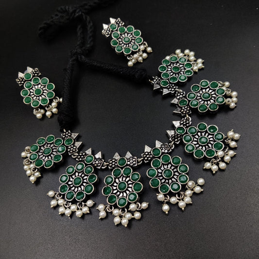 Tamara-Phool choker