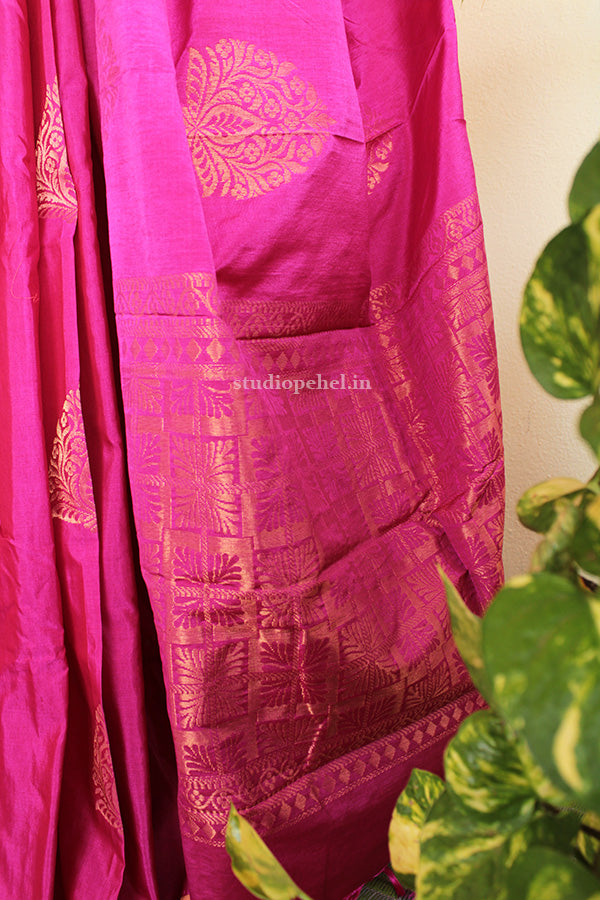 Ruby Pink Woven Banarasi Soft Silk Saree - Urban Womania