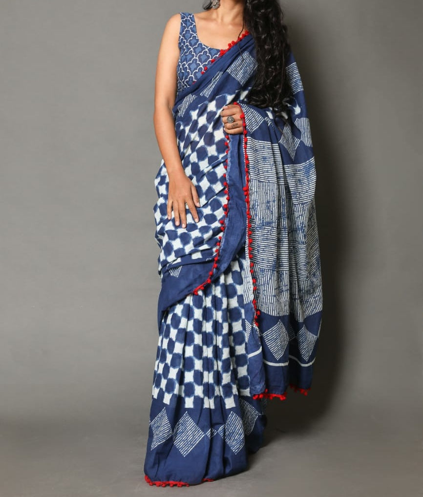 Naira soft cotton sarees- Indigo checkered