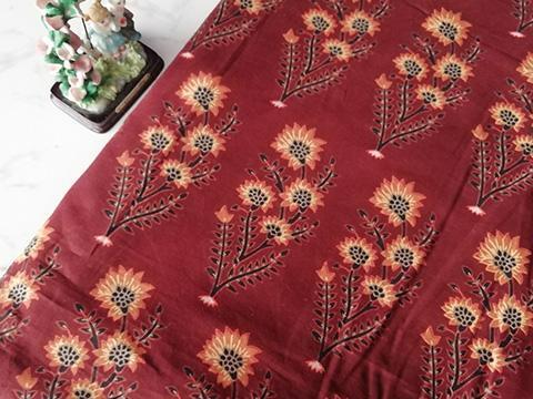 Cotton running fabrics or materials sourced from all over the country for online sale at cheap prices which are suitable for making salwars,kurtis,shirts,skirts & many more.