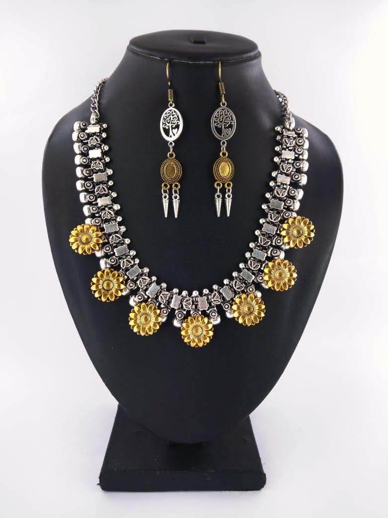Chakra floral gold necklace - STUDIO PEHEL 