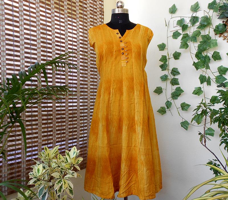 Aastha mustard rayon pannelled cotton kurti - STUDIO PEHEL 